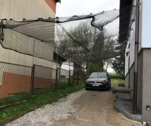 Jak ochronić auto przed gradobiciem?